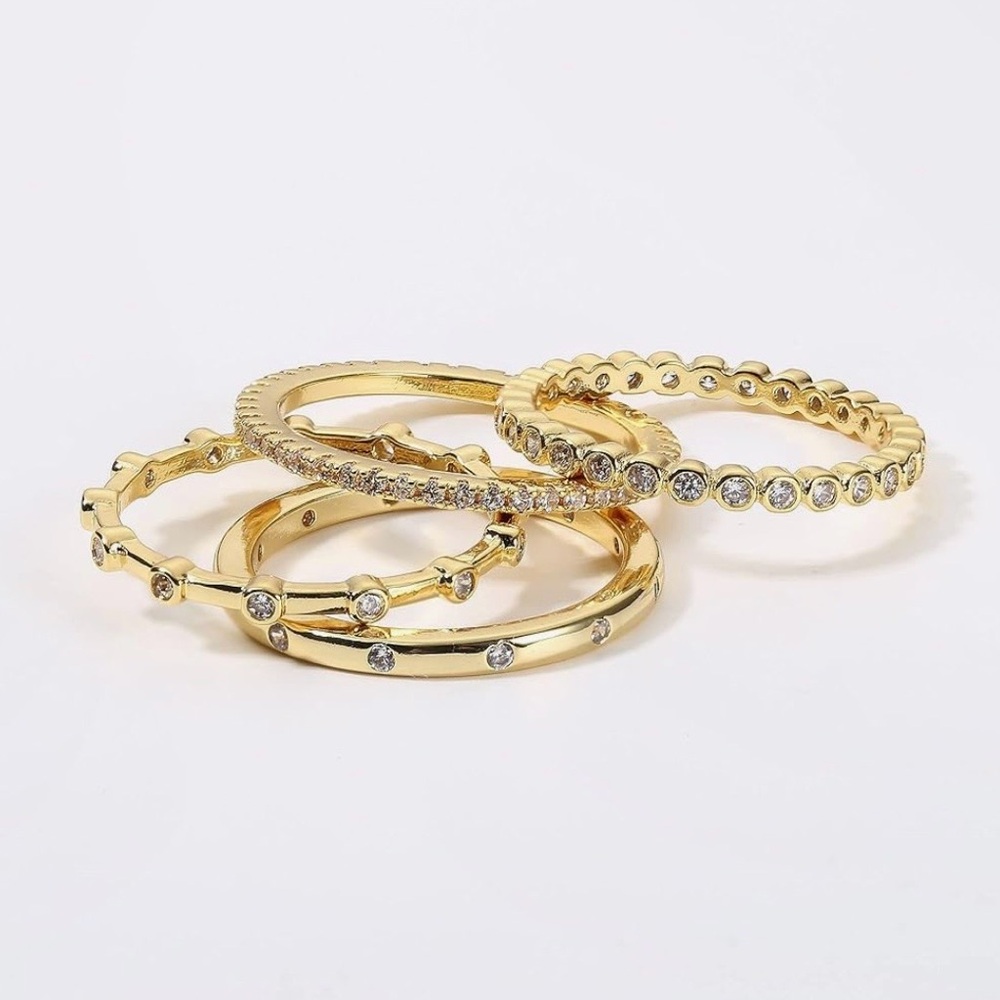 ASOS London Chunky Ring & Stacking Set (7) Rings - Picture 3 of 4